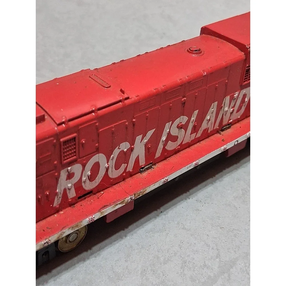 VTG TYCO Rock Island Diesel Engine Locomotive HO Electric Model Train Untested